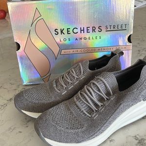 Sketchers Street with air- cooled memory foam